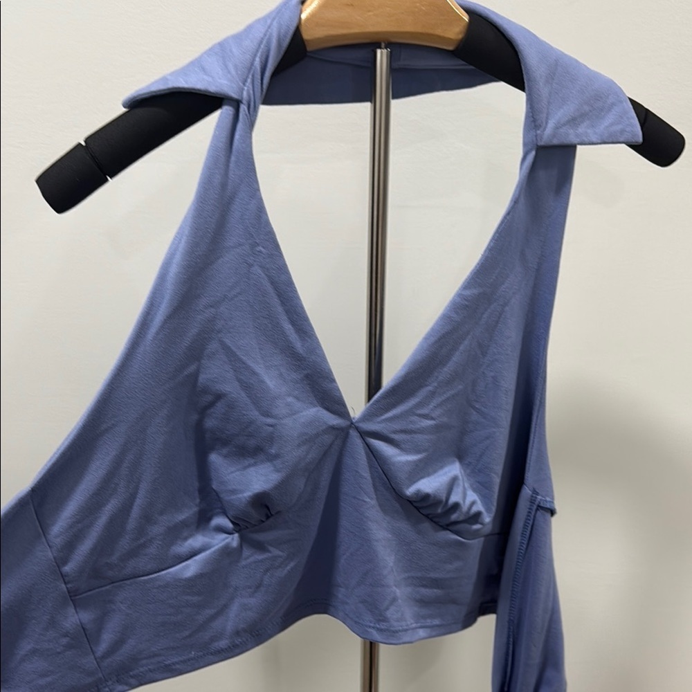 Chic Blue V-Neck Crop Top size L open back tie